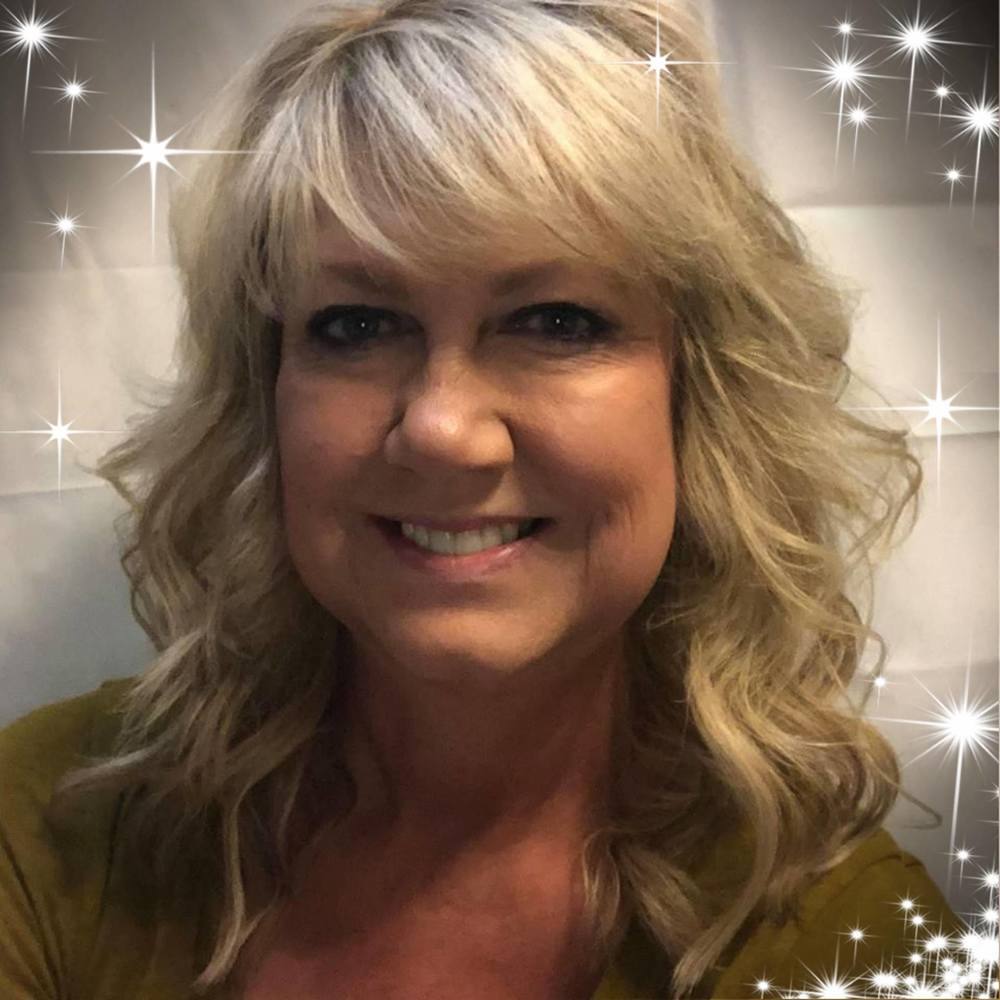 Meet your Posher, Carole